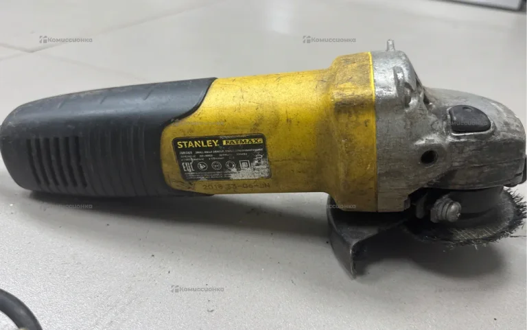 УШМ (болгарка) Stanley Fatmax FMEG825