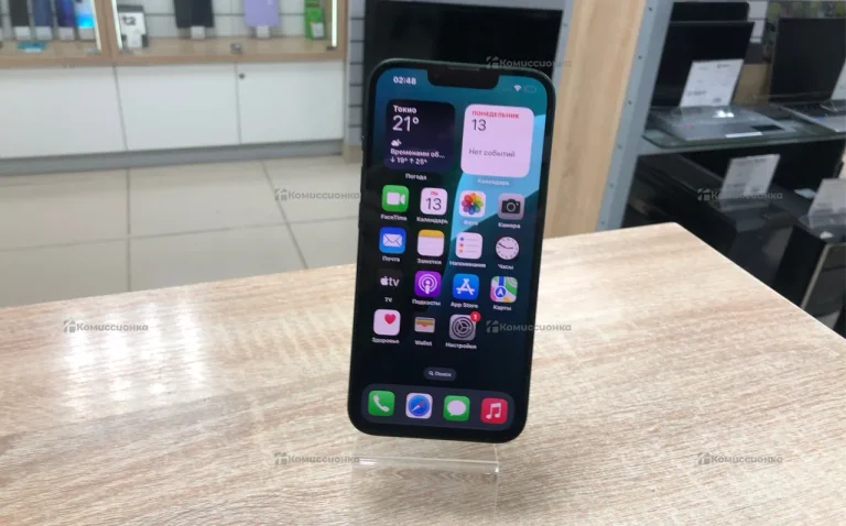 Apple iPhone 13 4/128 ГБ