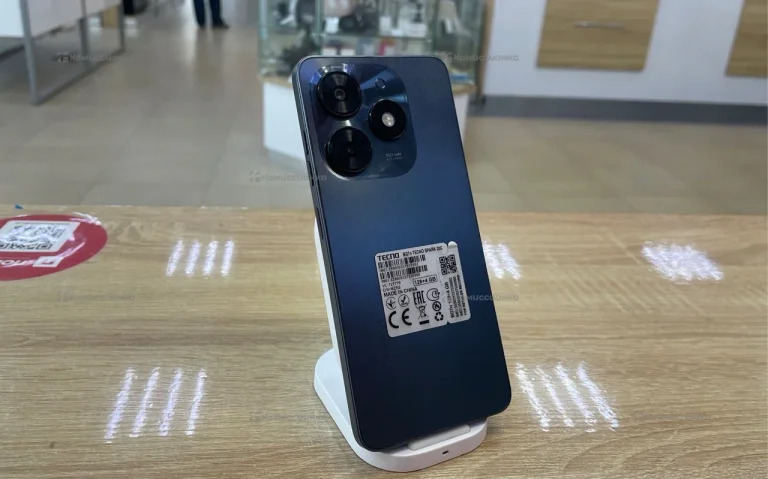 Tecno Spark 20C 4/128 ГБ