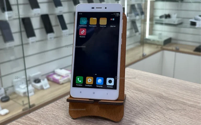 Xiaomi Redmi 4A 2/16 ГБ