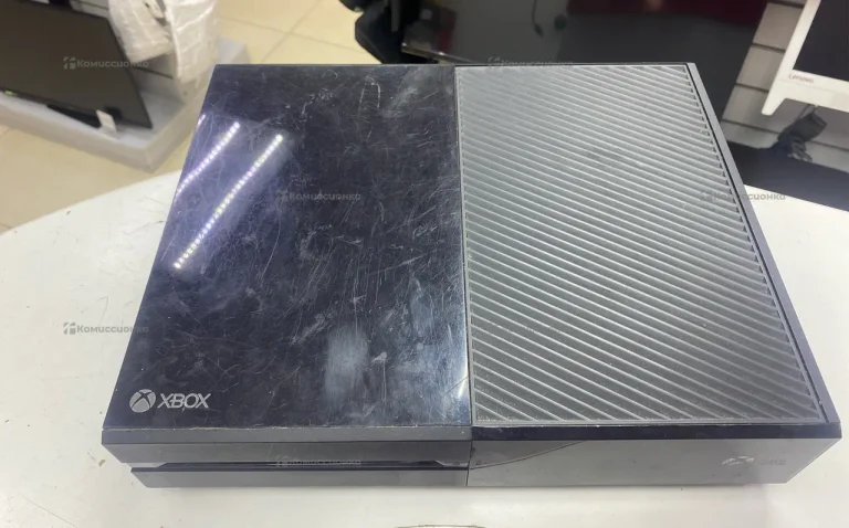 Приставка Xbox One S 500 ГБ