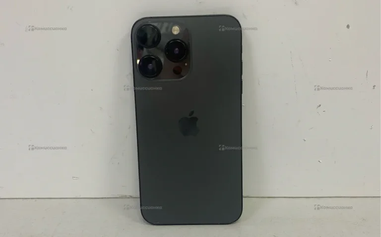 Apple iPhone XR 128Gb в корпусе 15 pro