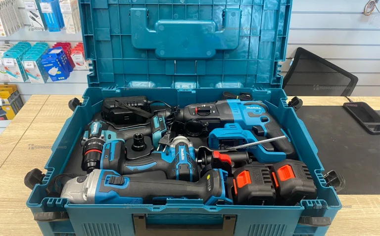 Набор электроинструмент Makita 4в1(реп)