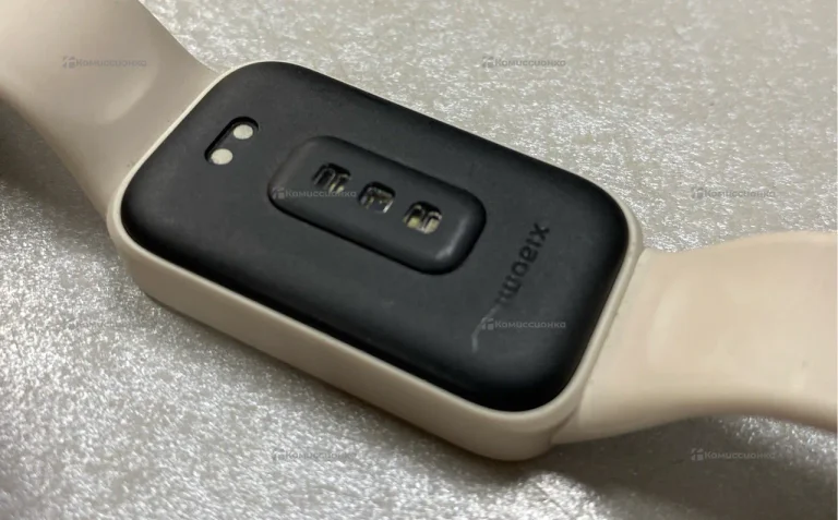 Часы Xiaomi Smart Band 9