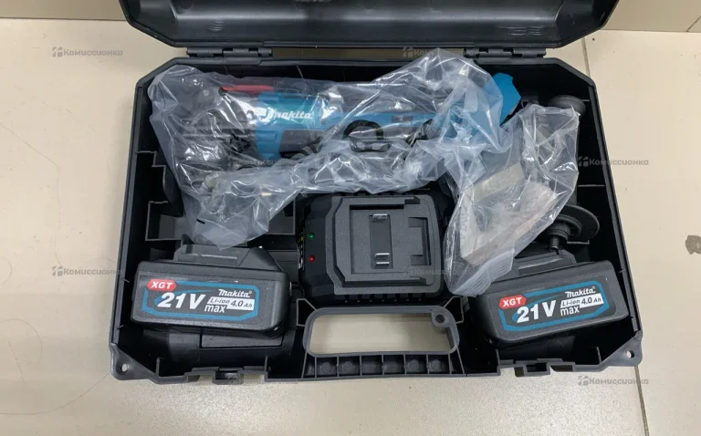 Реноватор аккумуляторный Makita