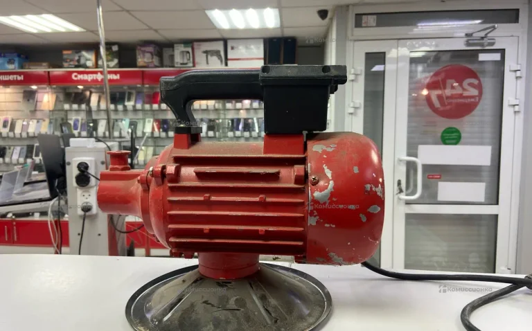 Вибратор для бетона BRAIT BEV-1800