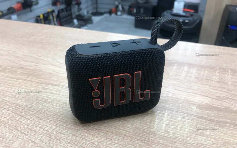 Колонка  JBL GO 4