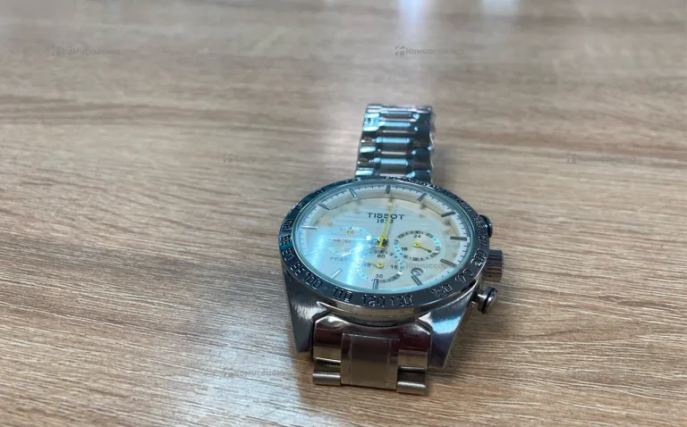 Часы Tissot 1853