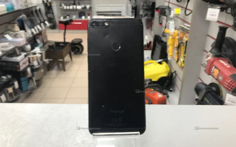 Honor 7C 3/32 ГБ