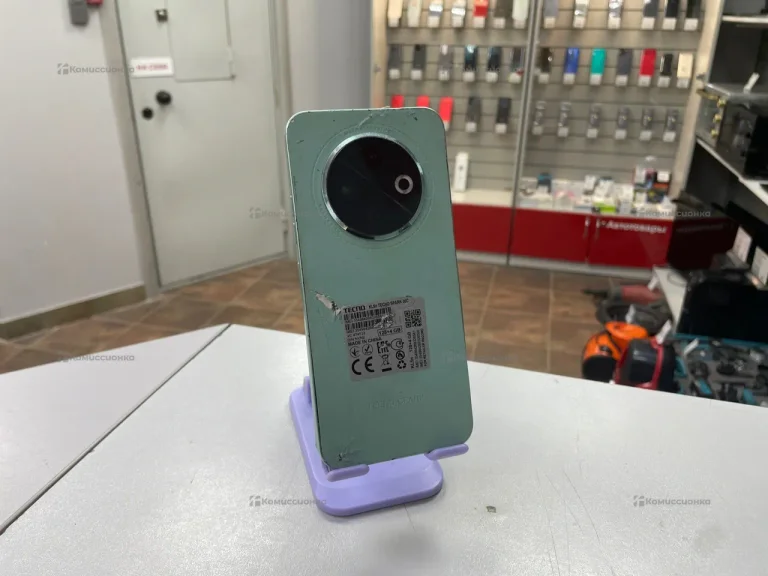 Tecno Spark 30C 4/128 ГБ
