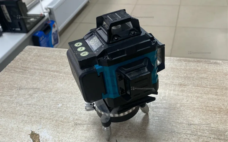 Лазерный уровень Makita 4D (p)