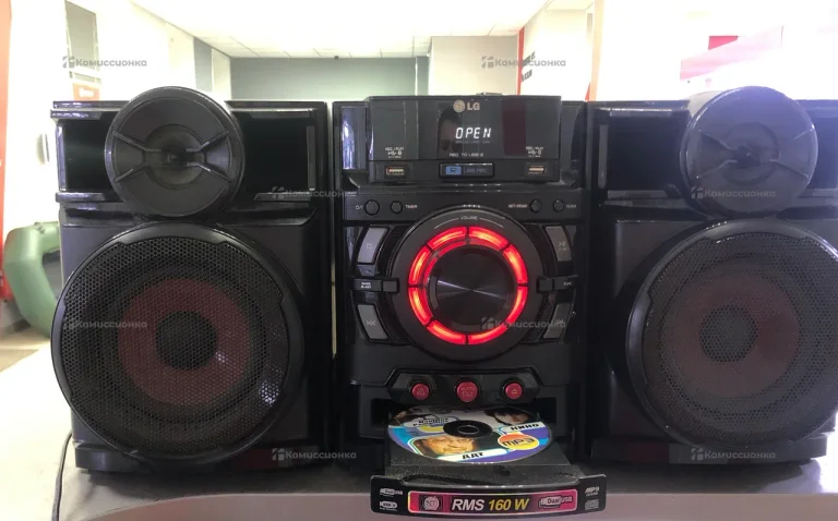 Музыкальный центр LG CM4320