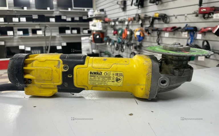 УШМ dewalt DWE4257