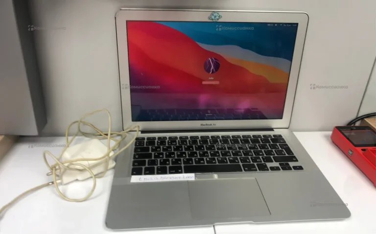 Ноутбук  apple macbook air 13 a1466
