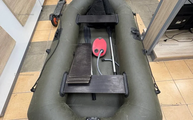 Лодка надувная Storm ST-180