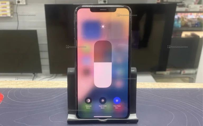 Apple iPhone XS Max 4/64 ГБ