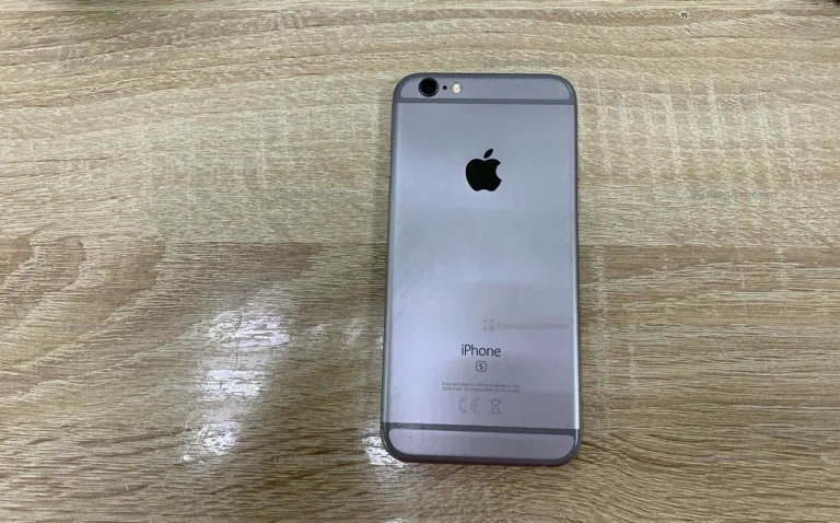 Apple iPhone 6s 32 ГБ