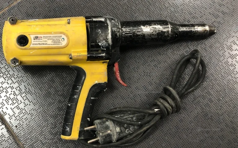 Электрический заклепочник SKytools SK 1006