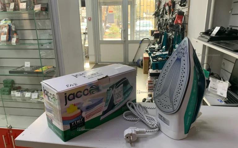 Утюг Jacoo JIS-1260