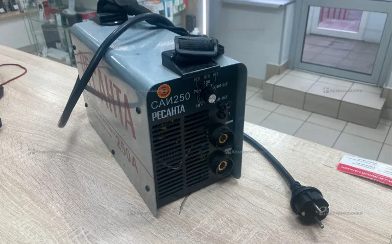 Сварочный аппарат Ресанта САИ 250A