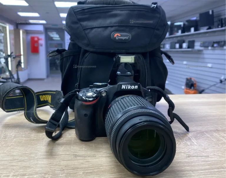 Фотоаппарат Nikon D5100 + Объектив Nikon DX 55-200