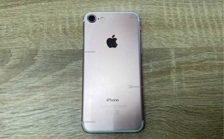 Apple iPhone 7 2/32 ГБ