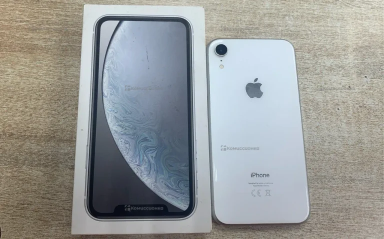 Apple iPhone XR 3/64 ГБ