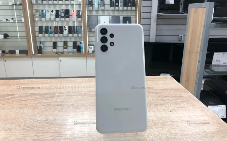Samsung Galaxy A13 4/64 ГБ