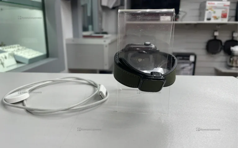 Часы  Apple Watch Se 40mm Nike