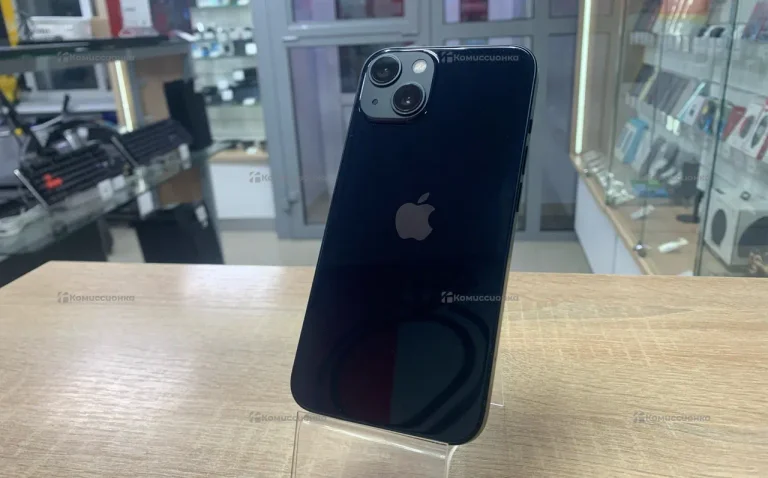 Apple iPhone 13 128 ГБ