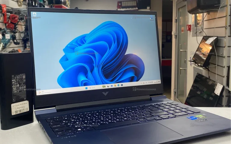 Ноутбук  VICTUS i5-11400H