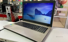 Ноутбук Asus i3-3005U/920MX
