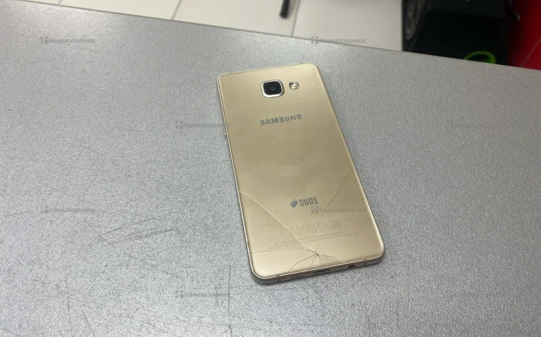 Samsung Galaxy A5 2/16 ГБ