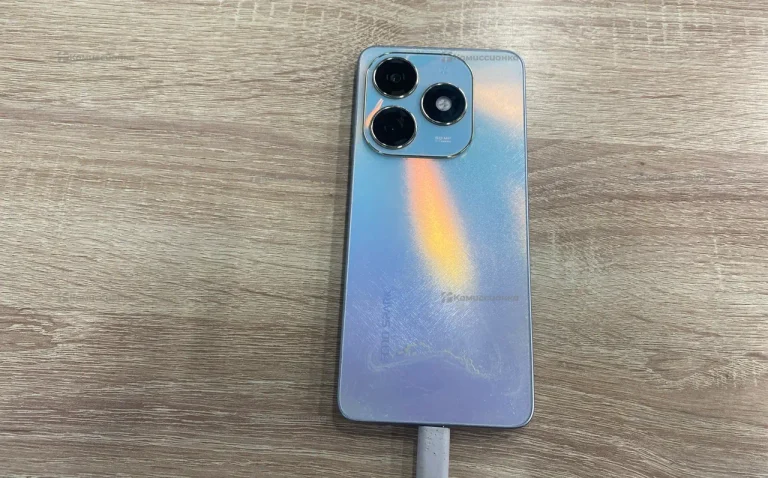 Tecno Spark 20 8/256Gb