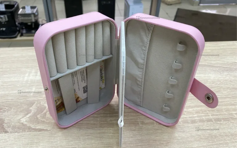 Шкатулка для украшений розовая 2 секции