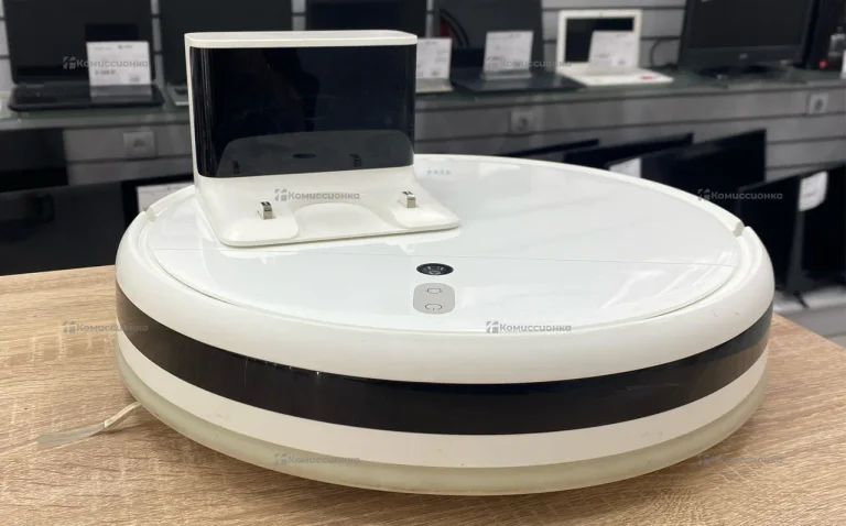 Пылесос  mi robot vacuum mop