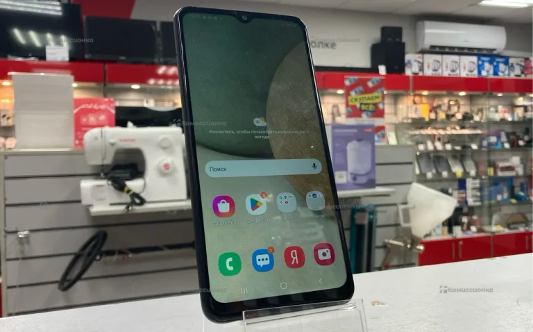 Samsung Galaxy A12 3/32 ГБ