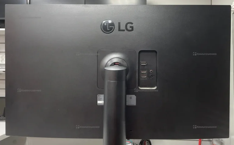 Монитор LG 32QN600