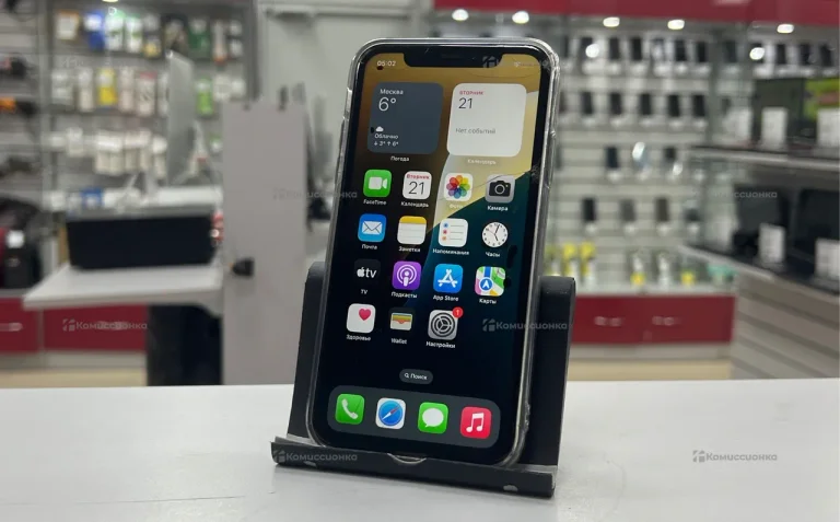 Apple iPhone XR 3/128 ГБ