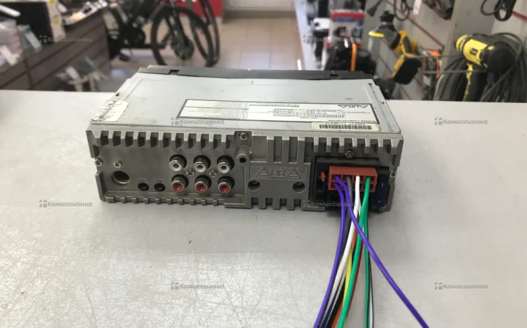 Автомагнитола  Aura amh-78DSP