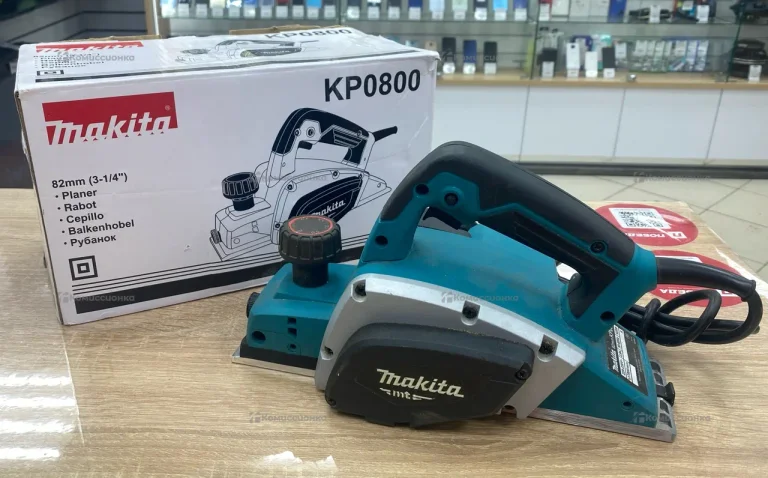 Электрорубанок makita KP0800