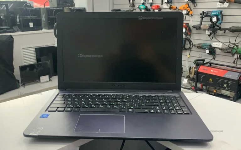 Ноутбук  ASUs