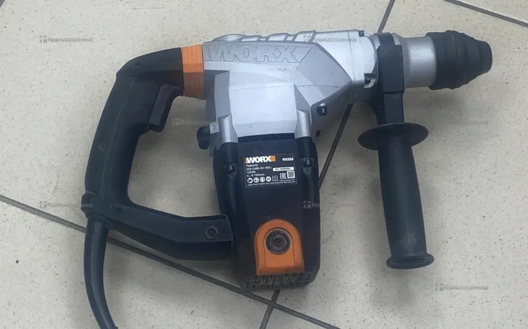 Перфоратор Worx WX333