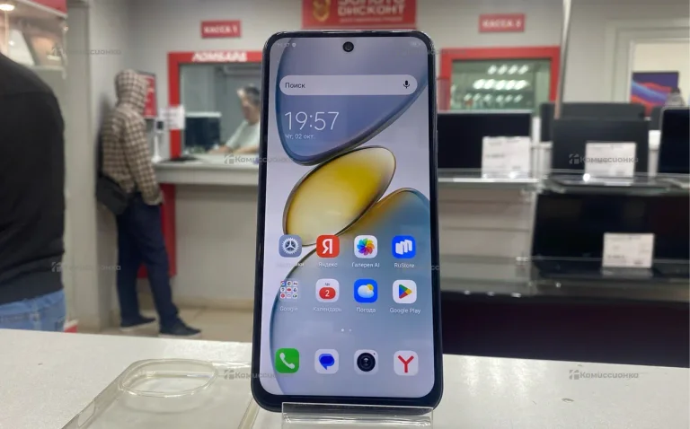 Tecno spark go1 3/64