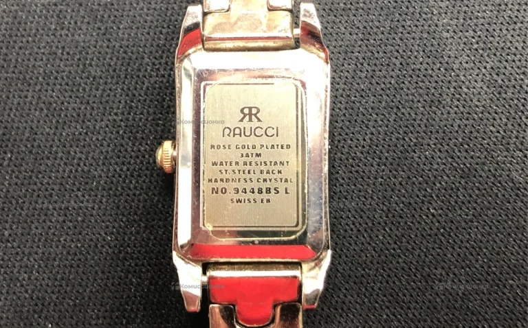 Часы  женские кварцевые RAUCCI
