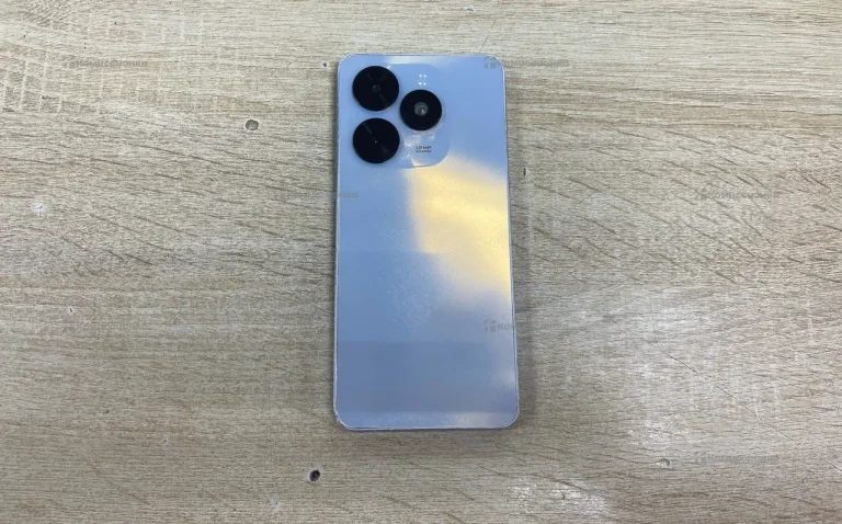 Tecno Spark Go 2024 2/64 ГБ