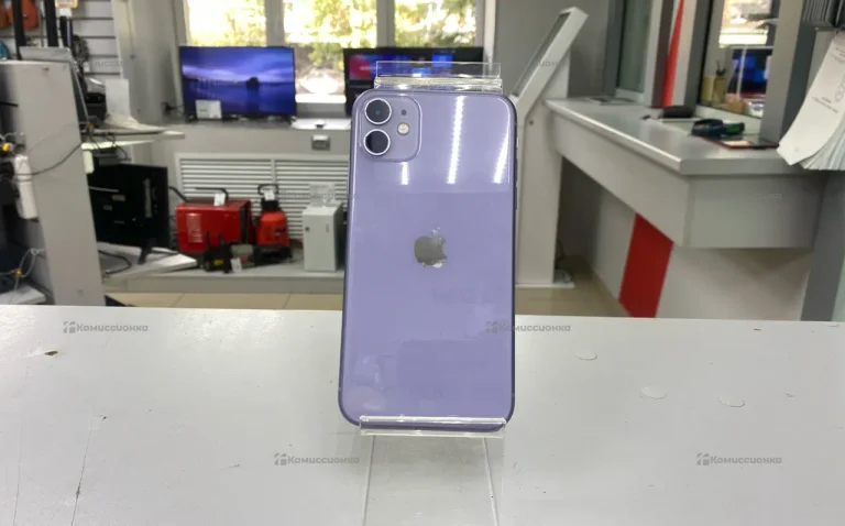 Apple Iphone 11 64 ГБ