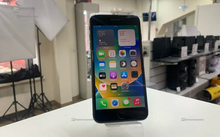 Apple Apple iPhone 8 Plus 64 GB