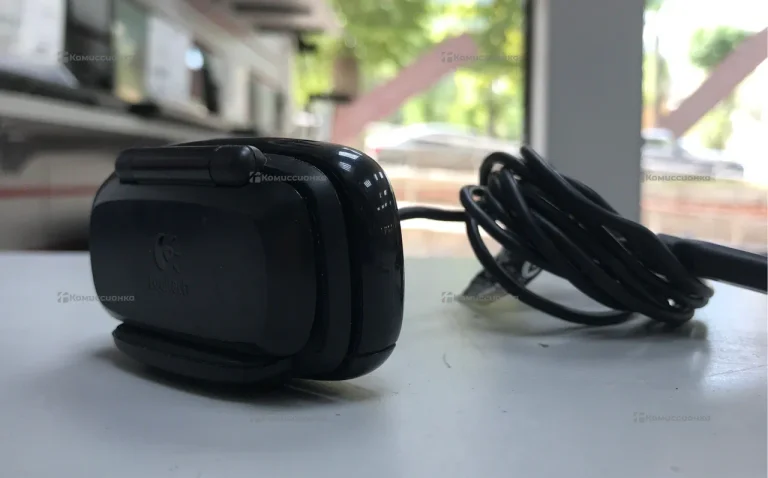 Вебкамера Logitech 720p