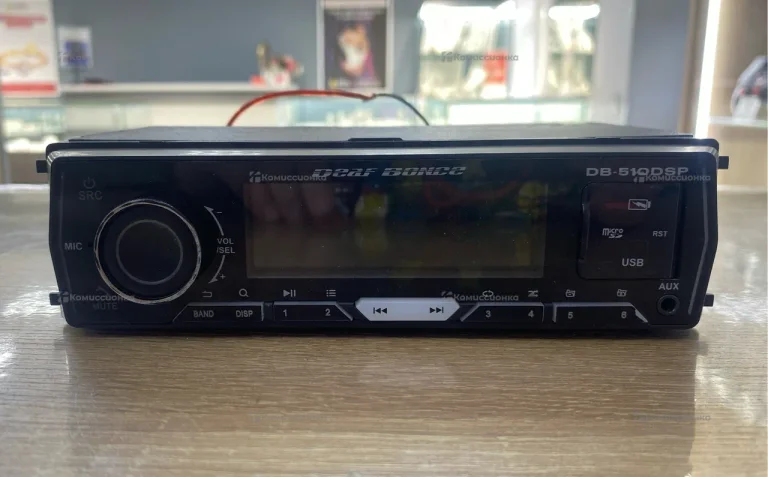 Автомагнитола  Deaf Bonce DB-510DSP